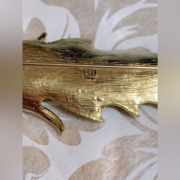 Vintage Monet Leaf Brooch Pin Gold Tone 4” Gorgeous - Picture 4 of 4